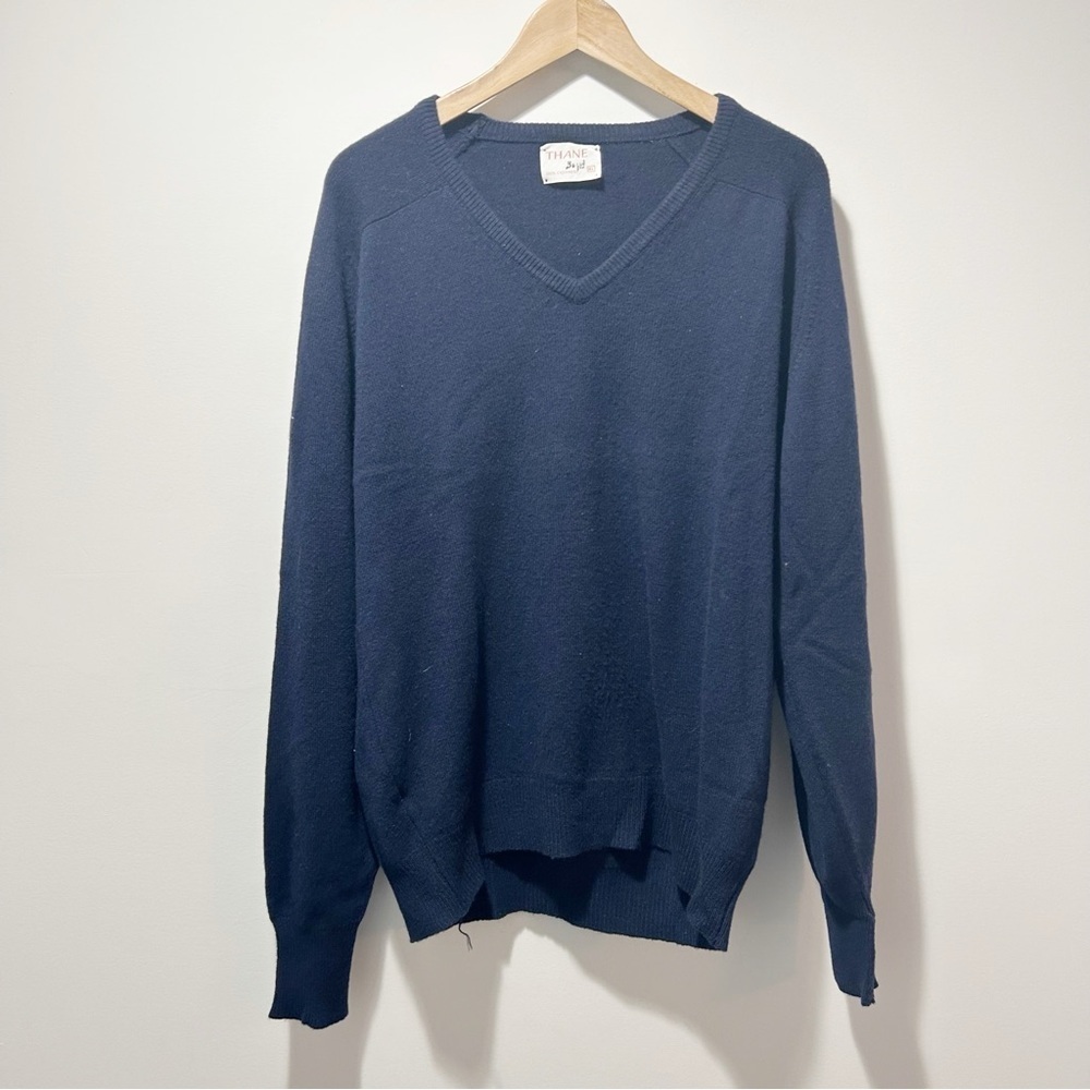 Thane 100% Cashmere V Neck Sweater Vintage Size Large XL Navy Blue Ribbed Hems